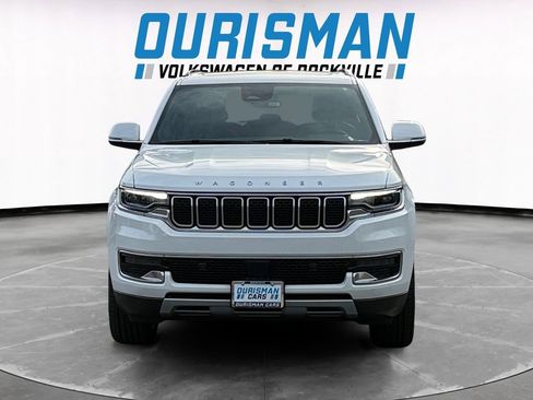 Used 2022 Jeep Wagoneer Series II w/ Premium Group I AWD/4WD image 8
