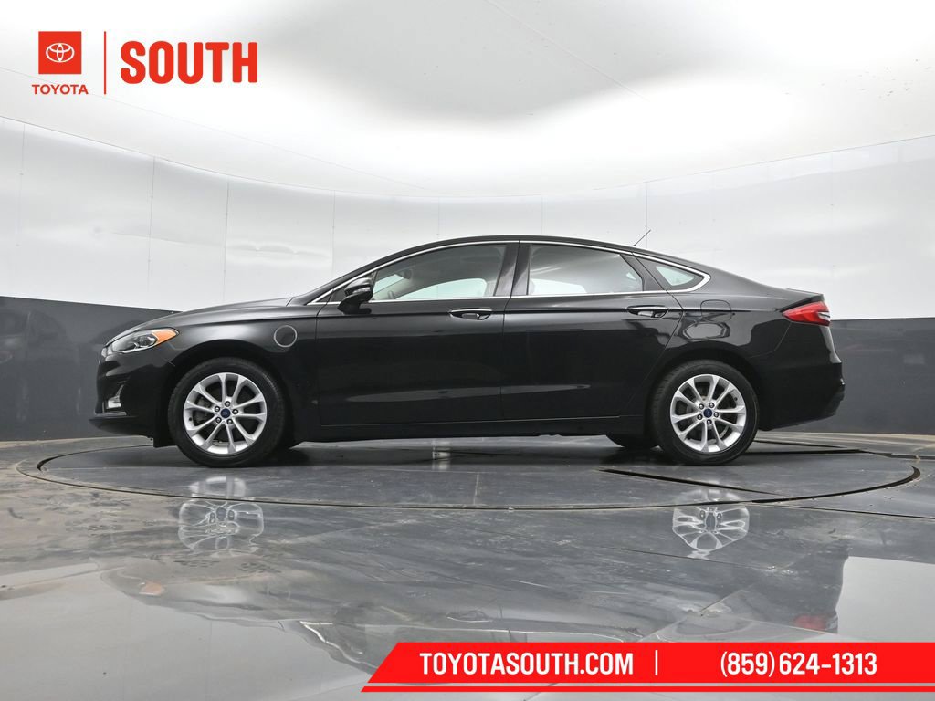 Used 2020 Ford Fusion Energi Titanium FWD image 44