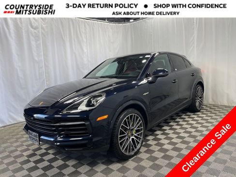 Used 2022 Porsche Cayenne E-Hybrid Coupe image 1