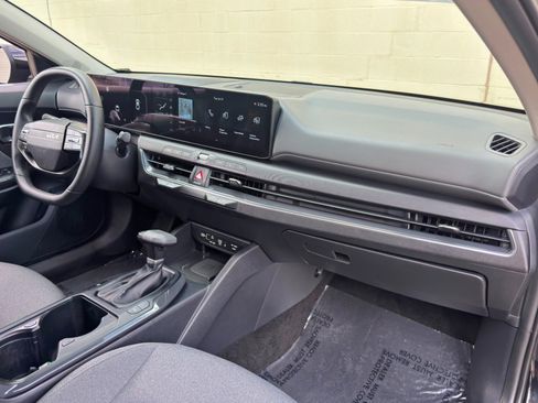 Used 2025 Kia K4 EX FWD image 13