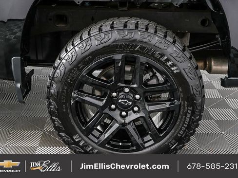 Used 2021 Chevrolet Silverado 1500 Custom Trail Boss w/ Midnight Edition image 33