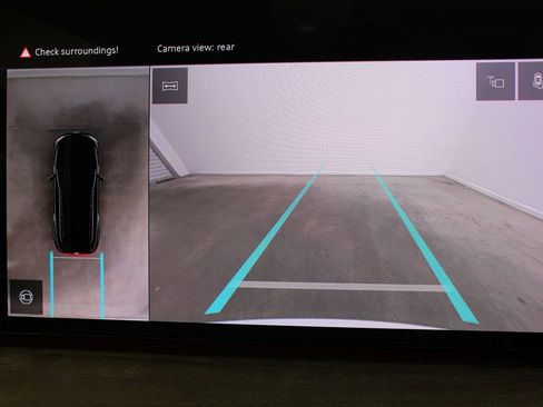 New 2025 Audi Q5 Prestige image 14