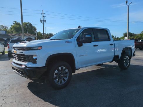 New 2026 Chevrolet Silverado 2500 Custom w/ Custom Value Package AWD/4WD image 8
