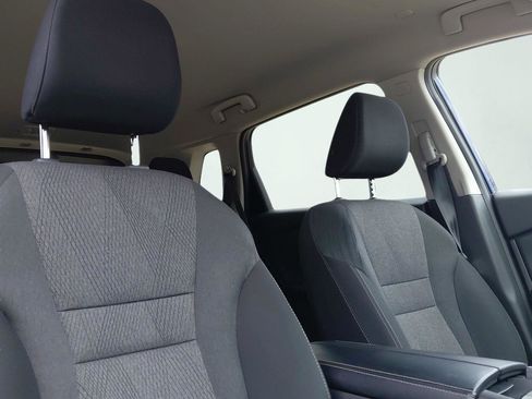 Used 2024 Nissan Rogue SV FWD image 11