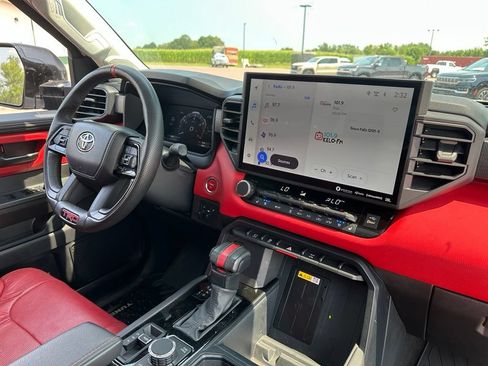 Used 2023 Toyota Tundra TRD Pro AWD/4WD image 32