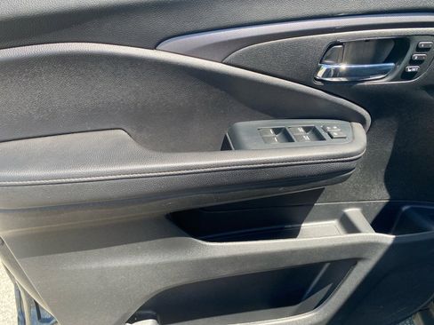 Certified 2023 Honda Ridgeline RTL-E image 36