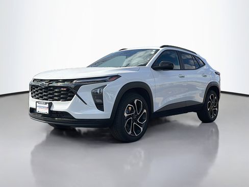 Used 2024 Chevrolet Trax RS w/ Driver Confidence Package image 12