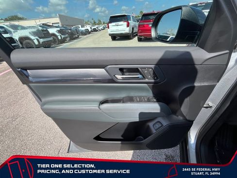 New 2026 GMC Terrain AT4 w/ Convenience Package III AWD/4WD image 23