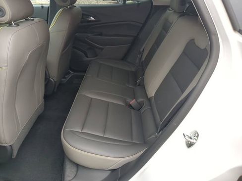 Used 2025 Chevrolet Trax ACTIV w/ Driver Confidence Package FWD image 27