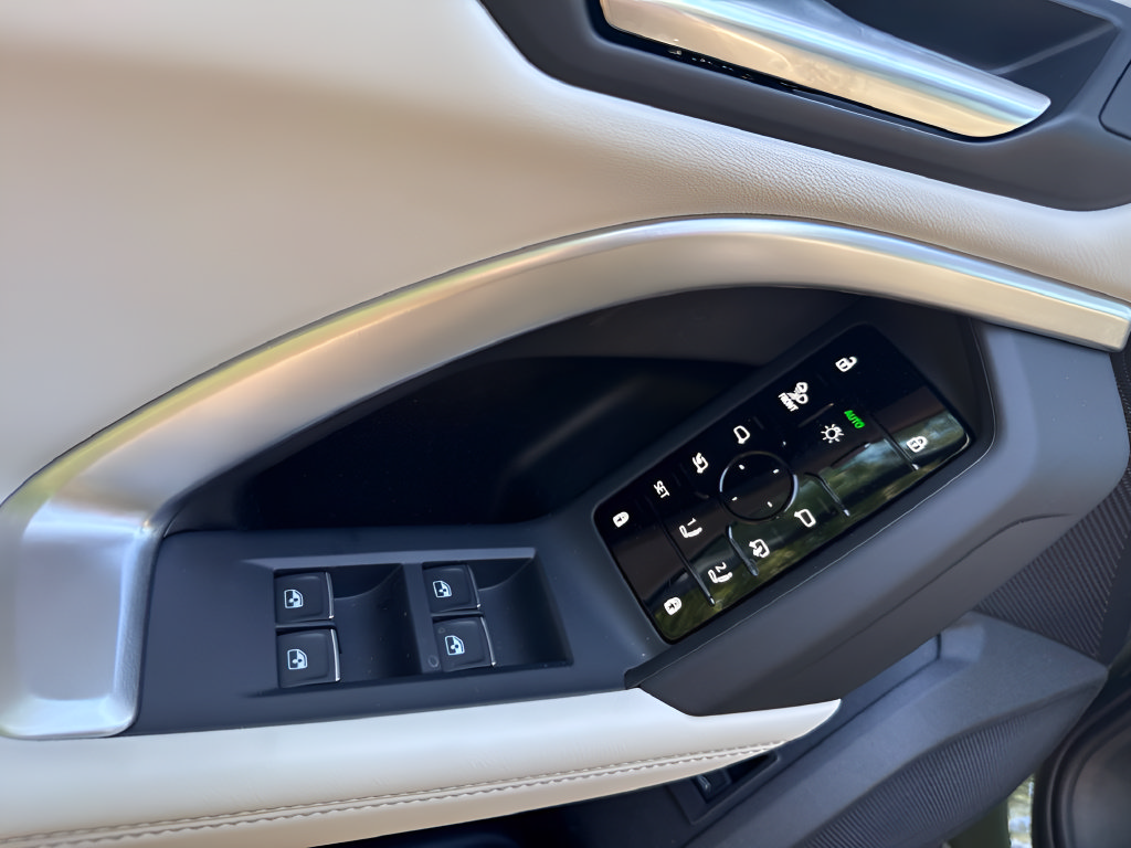 New 2026 Audi Q5 Premium Plus AWD/4WD image 13