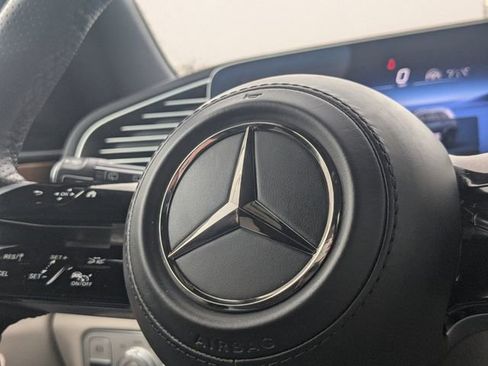 Used 2025 Mercedes-Benz GLS 450 GLS 450 image 27