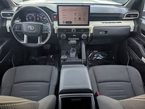Used 2024 Toyota Tacoma TRD Off-Road image 26