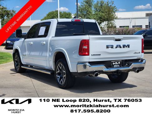 Used 2025 RAM 1500 Laramie AWD/4WD image 3