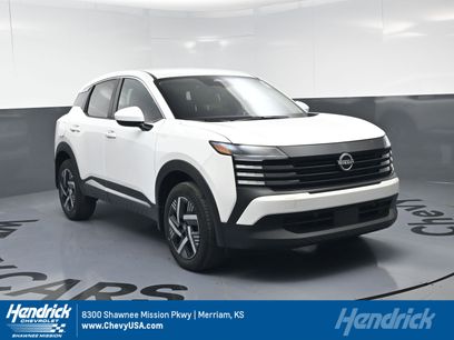 Used 2025 Nissan Kicks SV w/ Charging Package