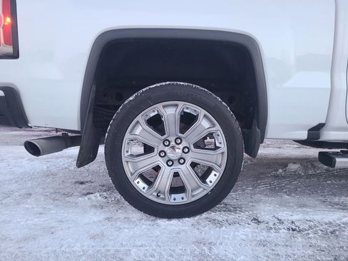 Used 2017 GMC Sierra 1500 Denali w/ Denali Ultimate Package image 17