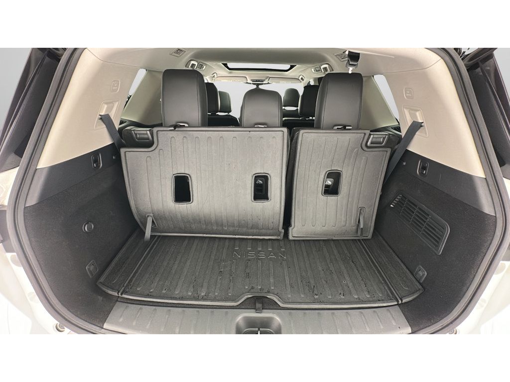 Used 2024 Nissan Pathfinder SL w/ SL Premium Package AWD/4WD image 26