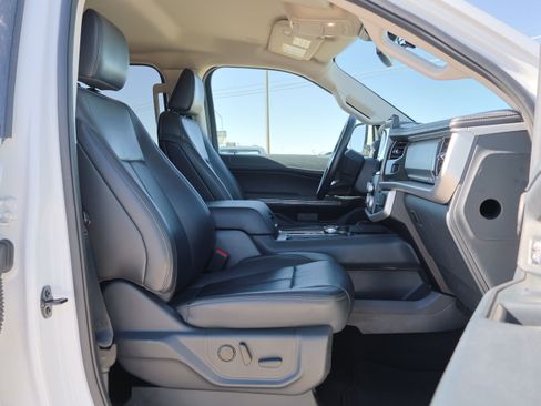 Certified 2024 Ford Expedition Max XLT image 42