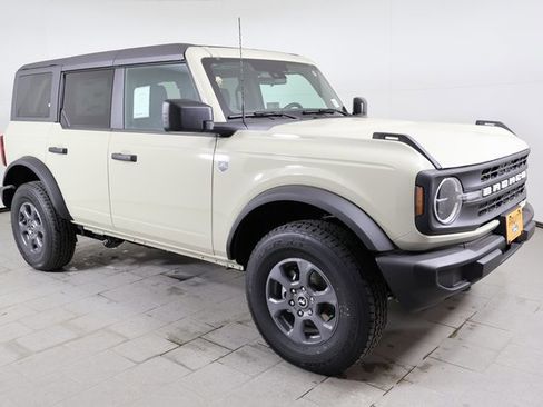 New 2025 Ford Bronco Big Bend image 3