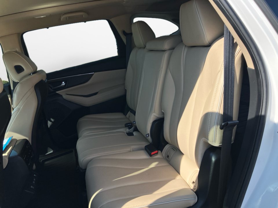 Used 2024 Acura MDX w/ Advance Package AWD/4WD image 15