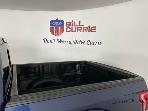 Used 2016 Ford F150 Lariat image 11