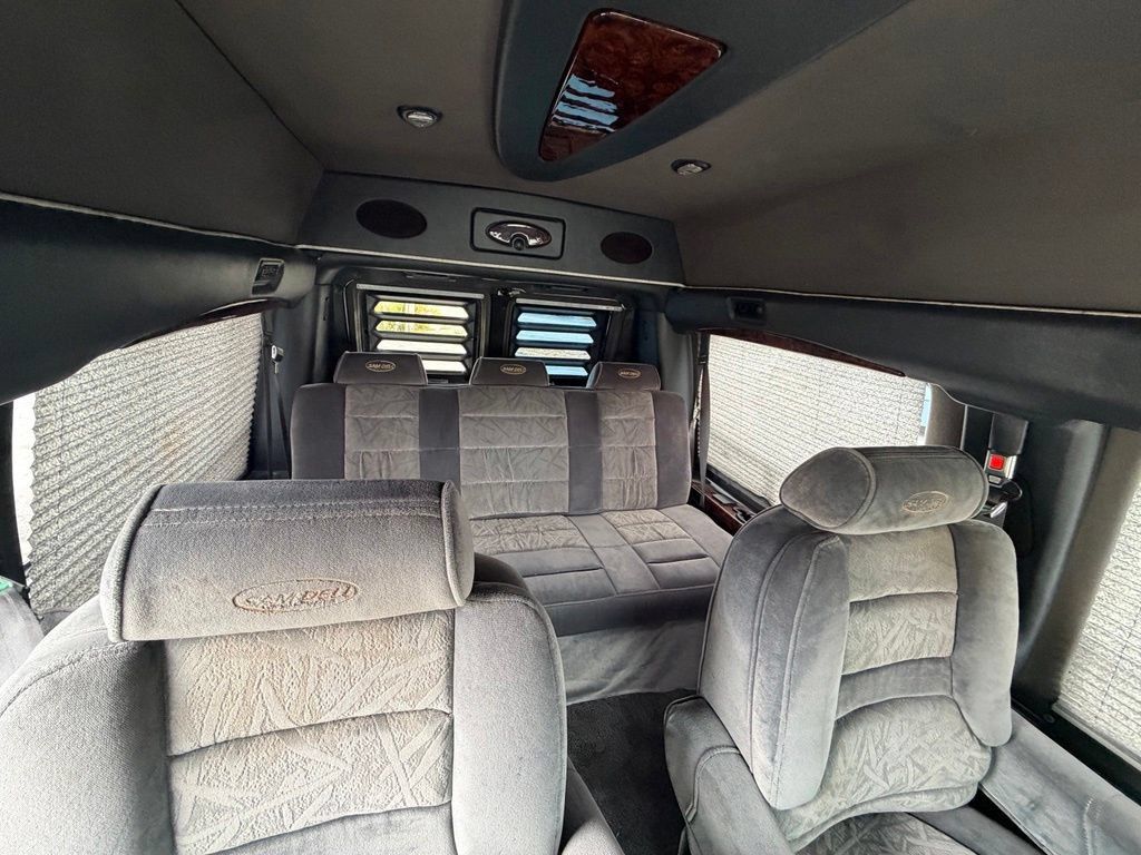 Used 2002 Dodge B1500 RWD image 9