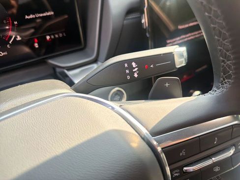 New 2026 GMC Terrain Elevation w/ Elevation Premium Package AWD/4WD image 25
