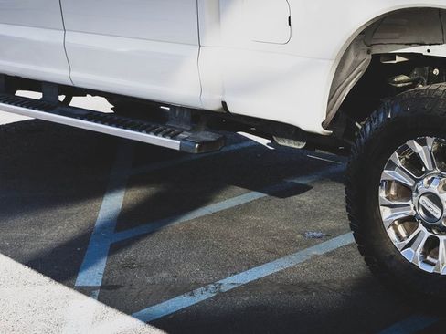 Used 2017 Ford F250 XLT w/ XLT Premium Package image 11