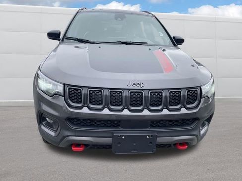 Used 2024 Jeep Compass Trailhawk image 13