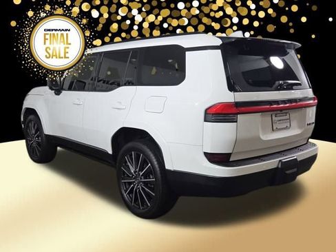 Used 2024 Lexus GX 550 image 8