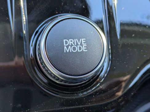 New 2026 Ford Explorer Platinum image 30