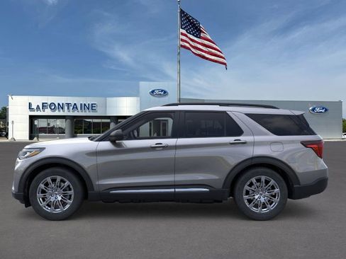 New 2025 Ford Explorer Active w/ Active Comfort Package image 3