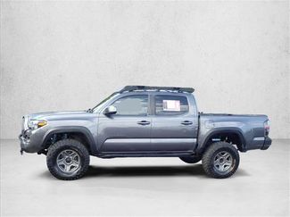 Used 2022 Toyota Tacoma TRD Off-Road w/ TRD Premium Off Road Package AWD/4WD video 2