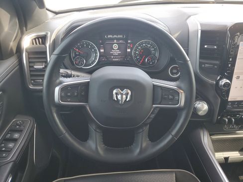 Used 2023 RAM 1500 Laramie image 17