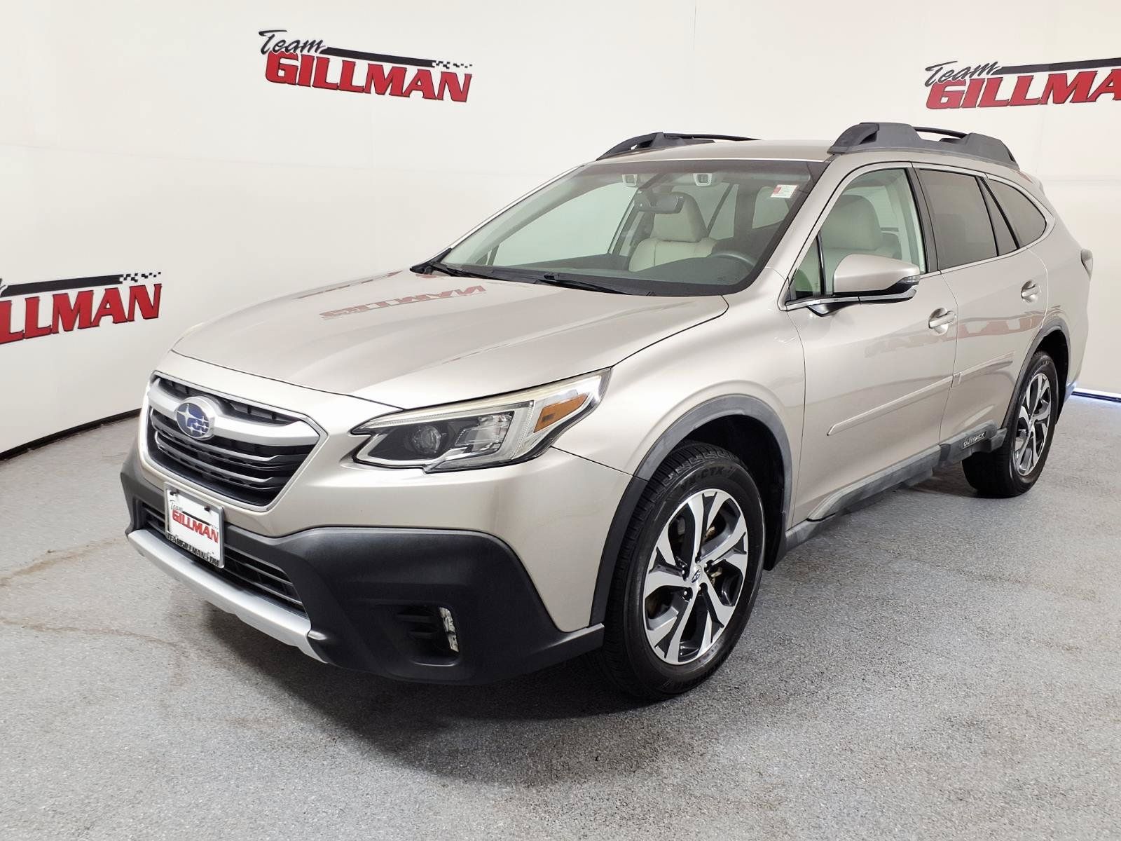 Used 2020 Subaru Outback Limited w/ Popular Package #2 AWD/4WD image 3