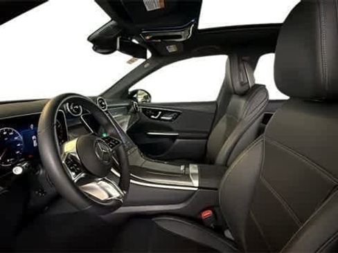 Certified 2025 Mercedes-Benz GLC 300 4MATIC image 4