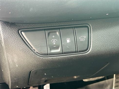 Used 2024 Genesis G70 3.3T Advanced w/ Sport Prestige Package image 10