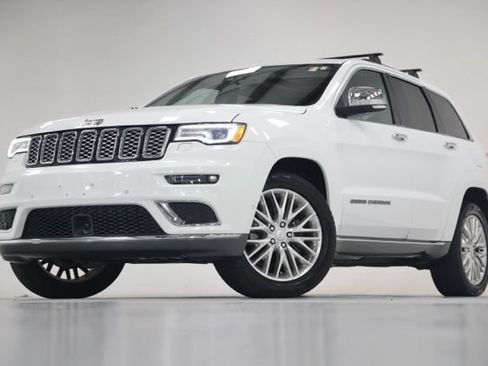 Used 2018 Jeep Grand Cherokee Summit AWD/4WD image 8