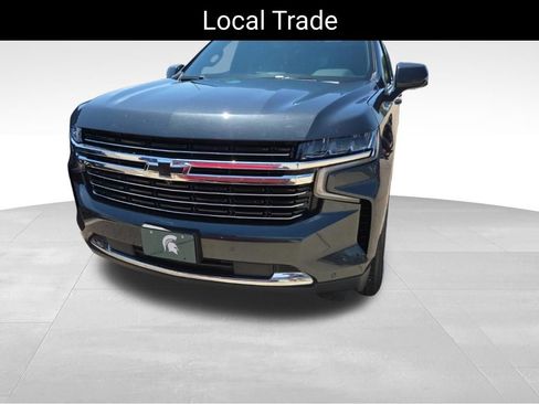 Certified 2022 Chevrolet Tahoe LT w/ Luxury Package AWD/4WD image 9