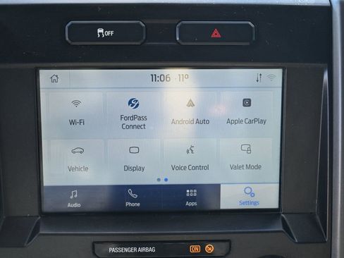 Used 2021 Ford F250 XLT w/ Camper Package image 28