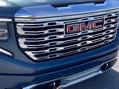Used 2025 GMC Sierra 1500 Denali w/ Technology Package image 29