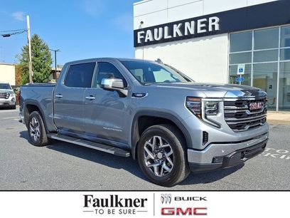 Used 2024 GMC Sierra 1500 SLT w/ SLT Premium Plus Package