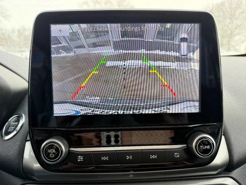 Used 2021 Ford EcoSport SE image 28