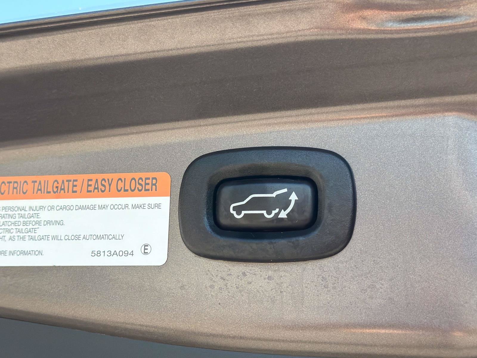 Used 2017 Mitsubishi Outlander SEL FWD image 29