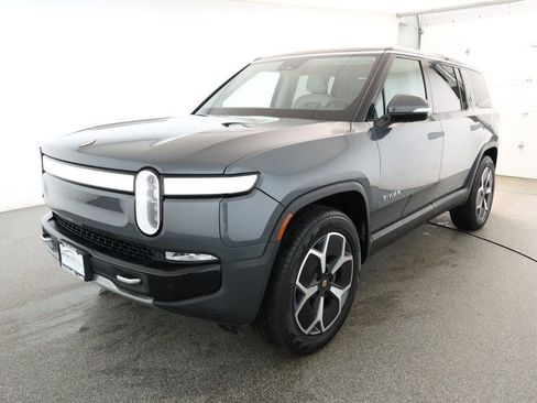 Used 2024 Rivian R1S Adventure AWD/4WD image 1