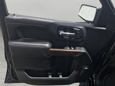 Used 2021 Chevrolet Silverado 1500 High Country w/ Technology Package AWD/4WD image 27