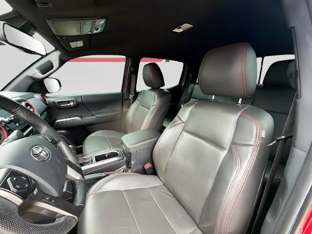 Used 2023 Toyota Tacoma TRD Sport AWD/4WD image 19