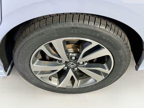 Used 2023 Honda Odyssey Touring image 34