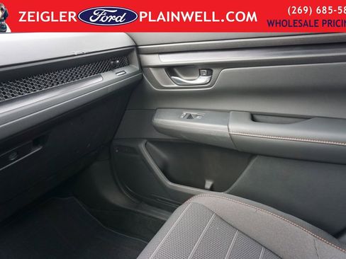 Used 2025 Honda CR-V Sport image 33