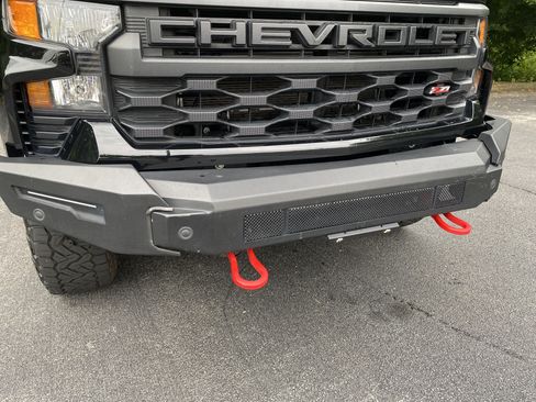 Used 2024 Chevrolet Silverado 1500 Custom Trail Boss AWD/4WD image 38