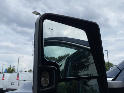 Used 2022 GMC Sierra 2500 Denali AWD/4WD image 41
